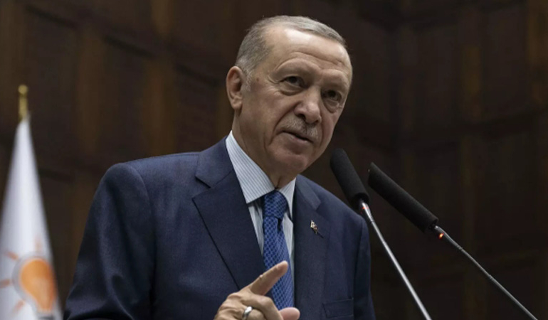 Erdoğan: CHP’yi pavyon masalarına düşürdüler