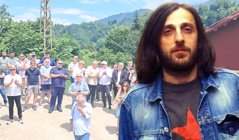Karadeniz’in asi sesi Kazım Koyuncu mezarı başında anıldı