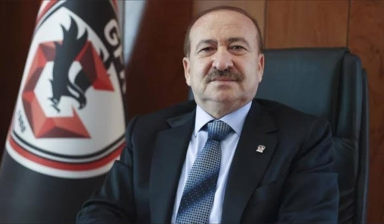 Ankara’da 1 aylık araç kiralamaya 11 milyon lira! Rakipsiz ihaleyi alan ismin AKP ve MHP geçmişi dikkat çekti…