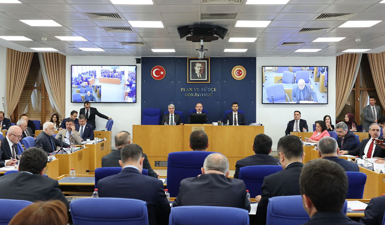 TBMM Plan ve Bütçe Komisyonu yeni Sayıştay Başkanlığı için iki aday belirledi