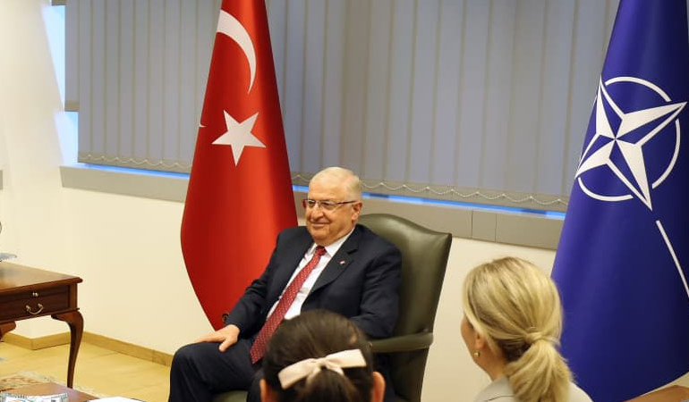 Yaşar Güler: NATO zirvesi önemli bir dönüm noktası olacak