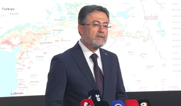 Bakan Yumaklı’dan orman yangınları hakkında açıklama: Tehlike henüz geçmiş değil!