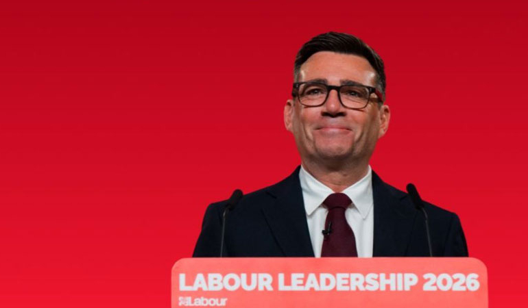 İngiltere’nin yeni başbakanı Andy Burnham oldu