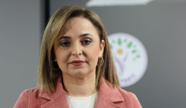 DEM Parti’den çerçeve yasa mesajı: ‘Öncelikli hedefimiz Öcalan ile görüşülmesi’