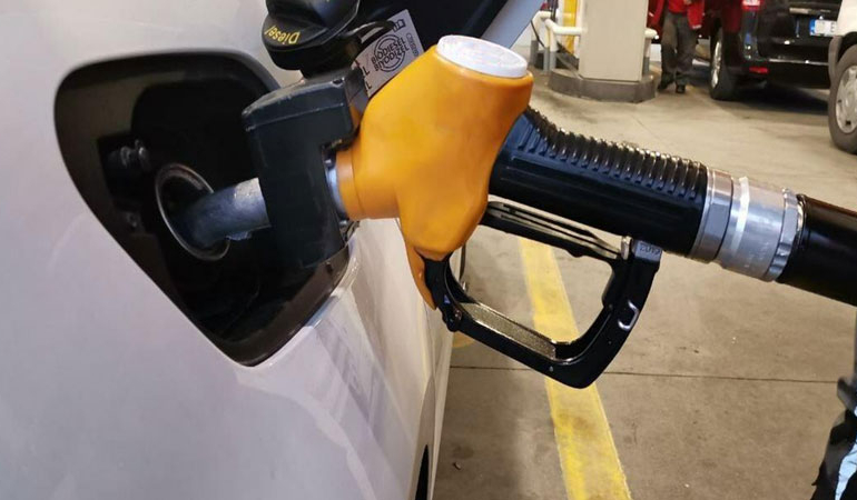 Motorine zam üstüne zam!