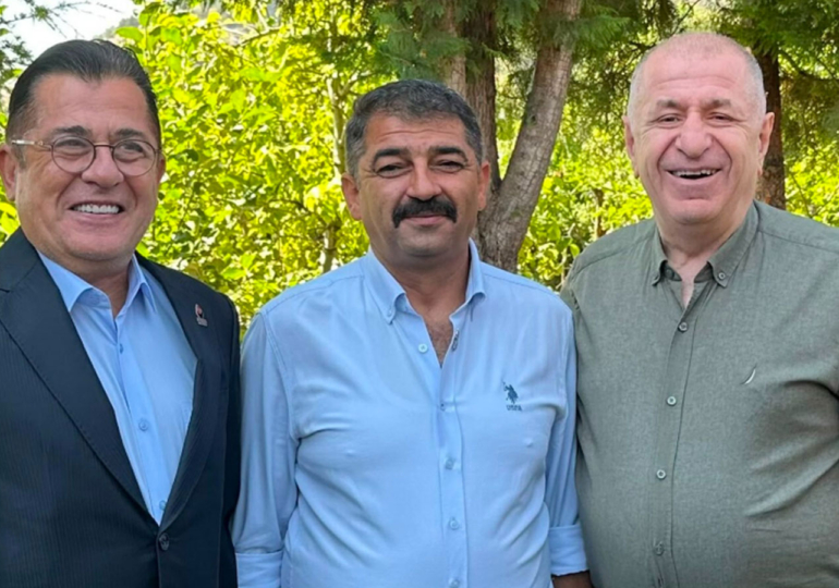 Ümit Özdağ Zafer Partisi’ne katıldığını açıkladı, Erkan Hayla yalanladı: ‘Rozeti birden takıverdi’
