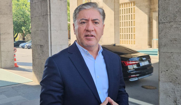 Yeni Parti Grup Başkanvekili Emir’den çerçeve yasa açıklaması