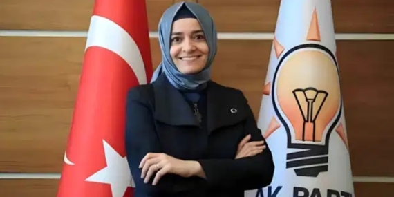 Fon iddiaları sonrası Fatma Betül Sayan Kaya AKP’den istifa etti