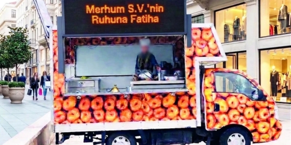 10 milyon Euro’luk haraç tehdidi… Evini kurşunlayıp kapısına ‘ölüm lokması’ gönderdiler!