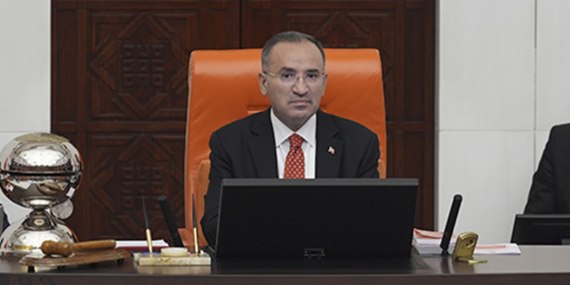 Bekir Bozdağ, TBMM Başkanvekilliği’nden istifa etti