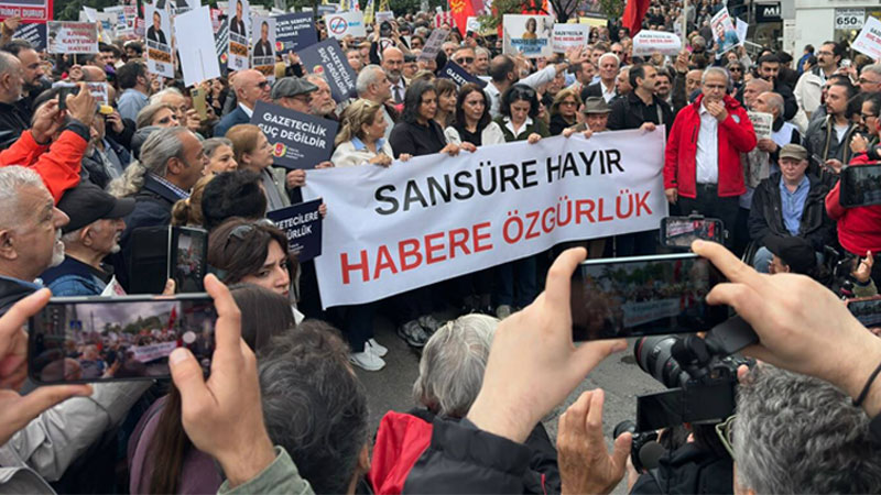 gazetecilerone